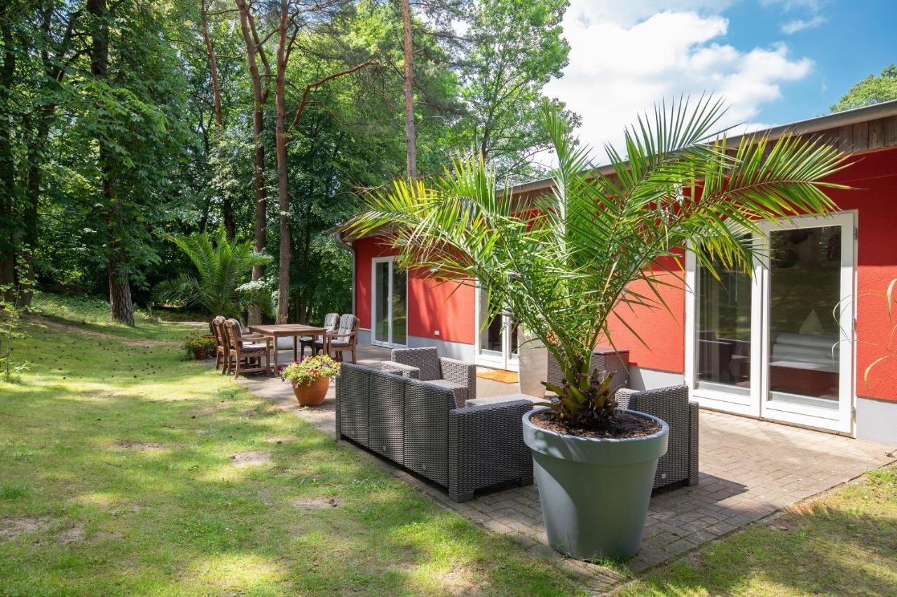 Seehotel Lindenhof Lychen Exterior foto