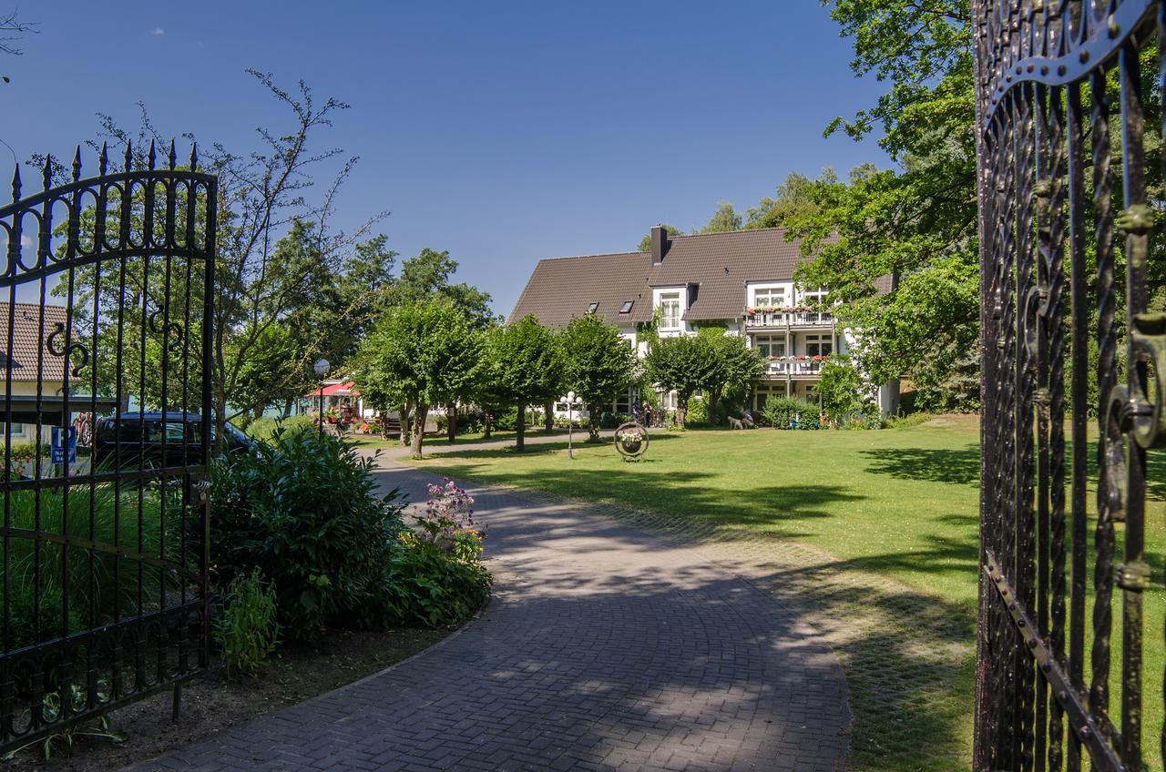 Seehotel Lindenhof Lychen Exterior foto